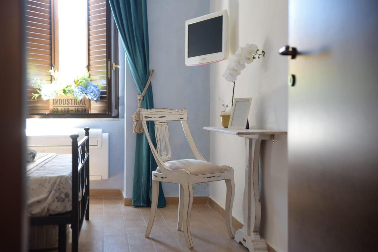 San Salvator Luxury Suites Nettuno Exterior foto